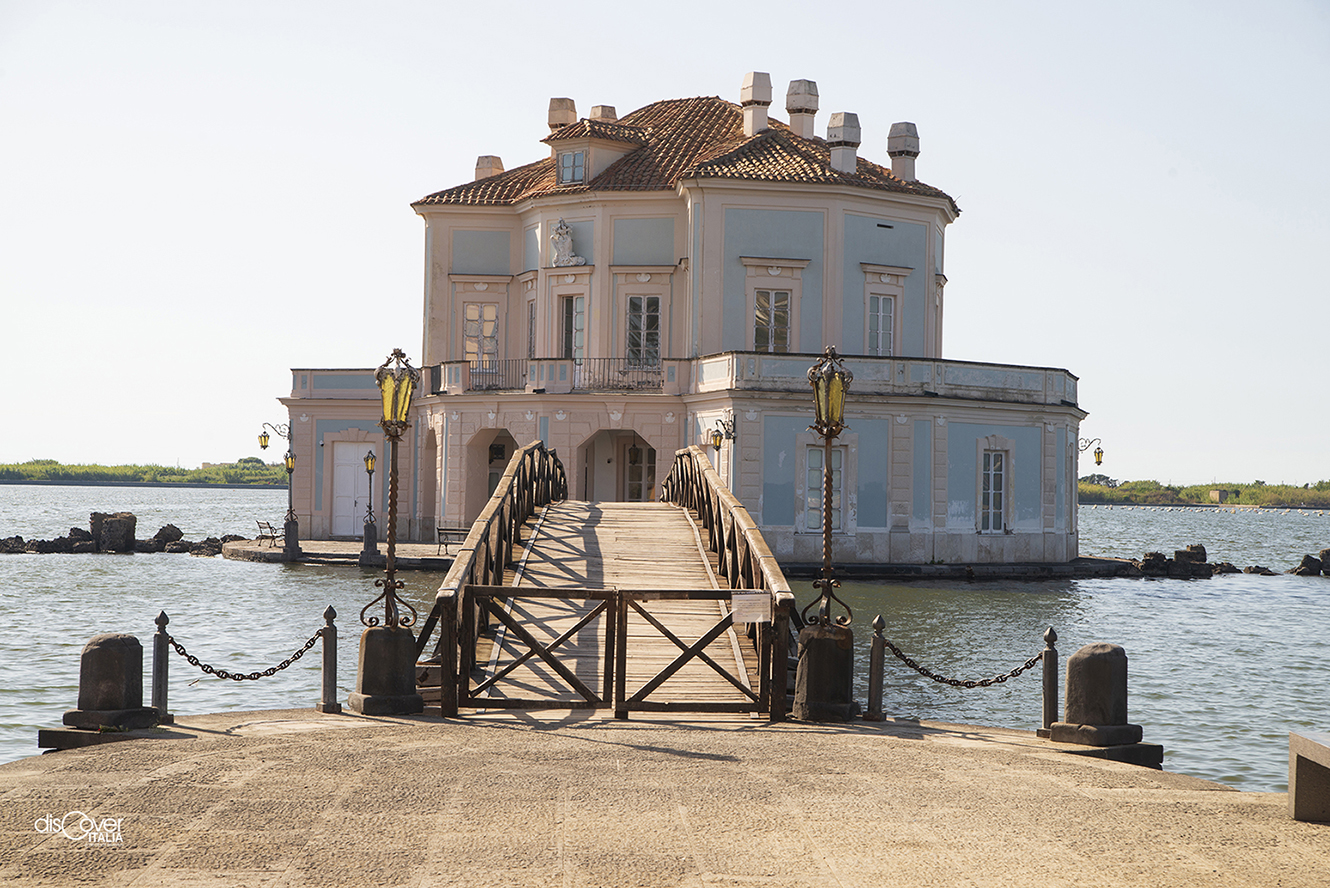 Casetta Vanvitelliana lago del Fusaro