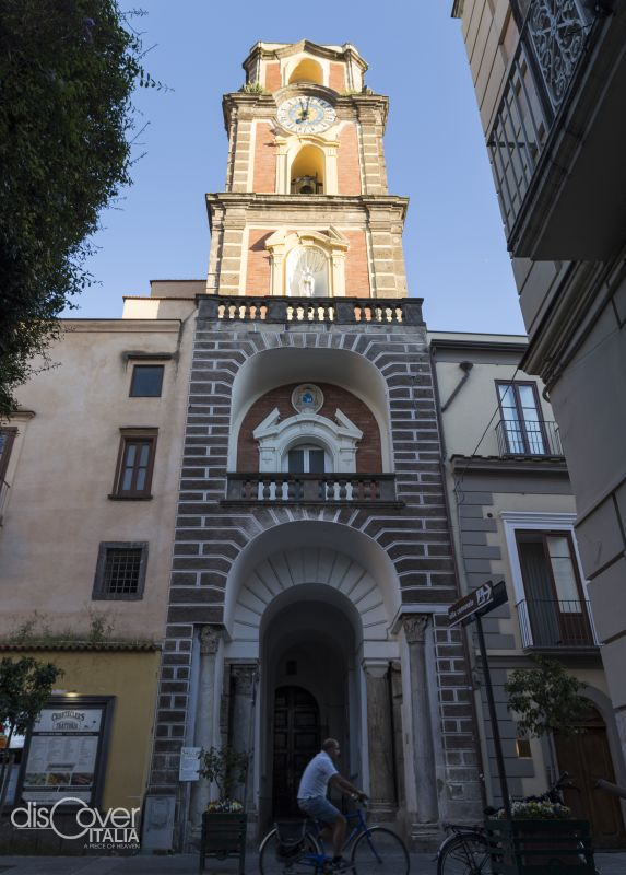 campanile cattedrale sorrento